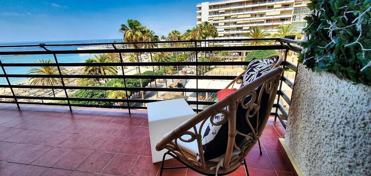 Stunning Apartment On The Beachfront With Sea Views In Marbella Center. Spain