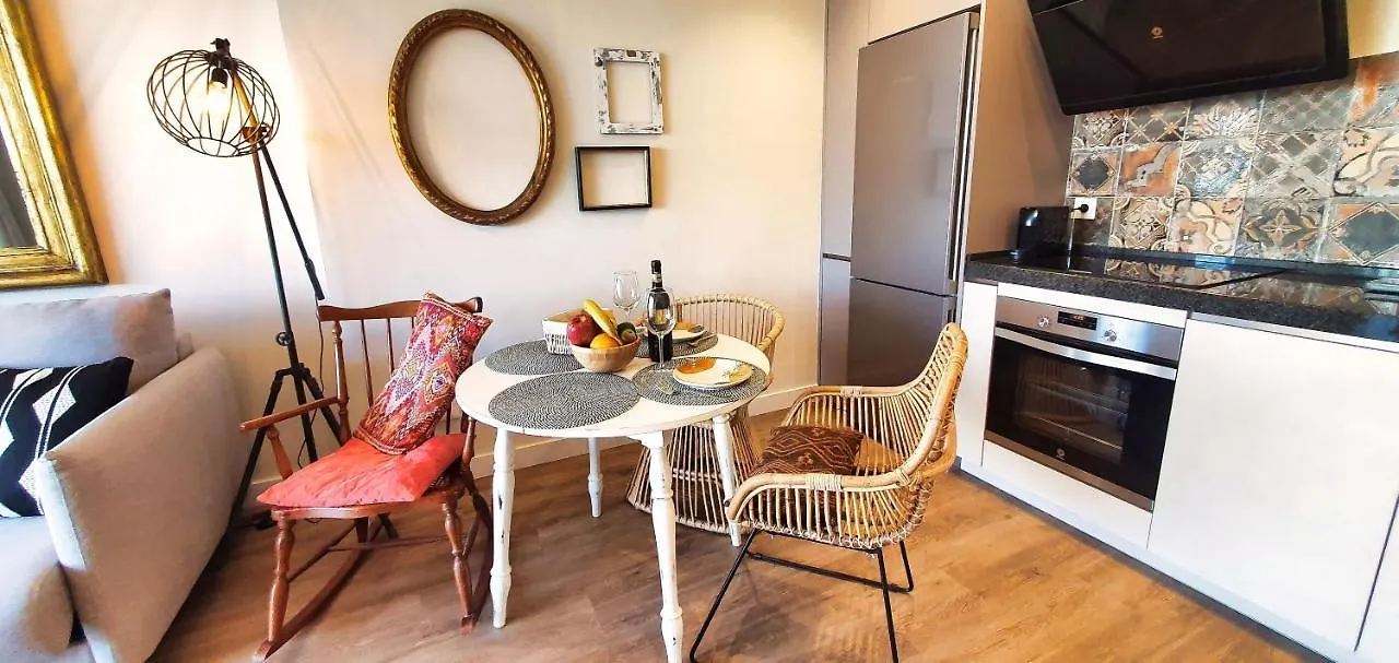 Stunning Apartment On The Beachfront With Sea Views In Marbella Center. Spain